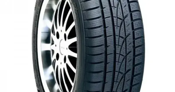 Expediere rapidă HANKOOK W320 215/40 R17 87V XL