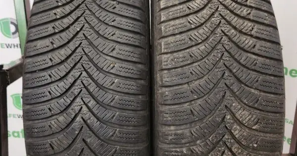 HANKOOK W452 Winter i*cept RS2 195/65 R15 91T Reducere extra