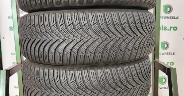 Reducere extra HANKOOK Winter i cept rs2 215/65 R16 98H
