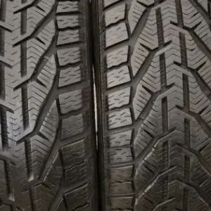 Retur ușor KORMORAN Snow 205/65 R15 94T