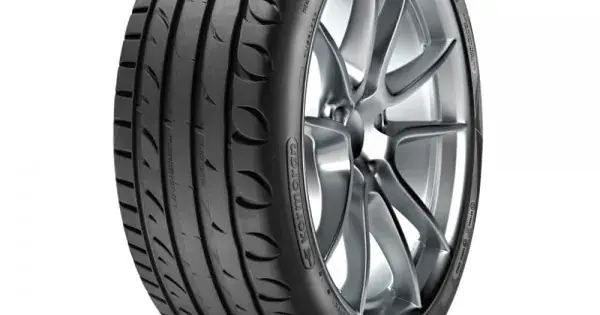 Bestseller KORMORAN Ultra high performance 245/40 R19 98Y