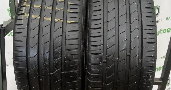 KUMHO Ecsta hs51 205/45 R17 88E Reducere extra