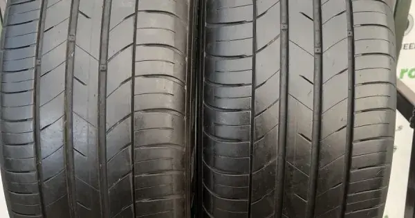 KUMHO Ecsta HS52 225/55 R18 102W Plată securizată