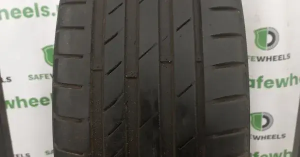KUMHO Ecsta ps71 225/50 R17 98Y Ultima șansă