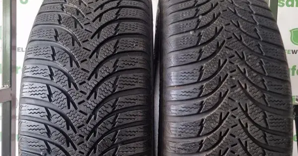 Disponibil imediat KUMHO Wintercraft wp51 225/60 R16 102V