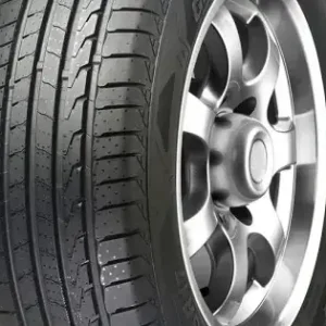 Vezi acum LINGLONG GRIP MASTER C/S 215/50 R18 92W