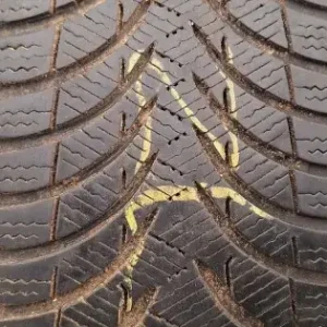 MICHELIN Alpin a4 215/60 R17 96H Reducere