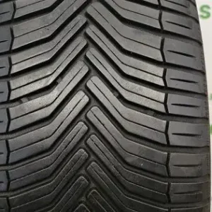 Livrare gratuită MICHELIN CROSSCLIMATE 215/50 R17 95W