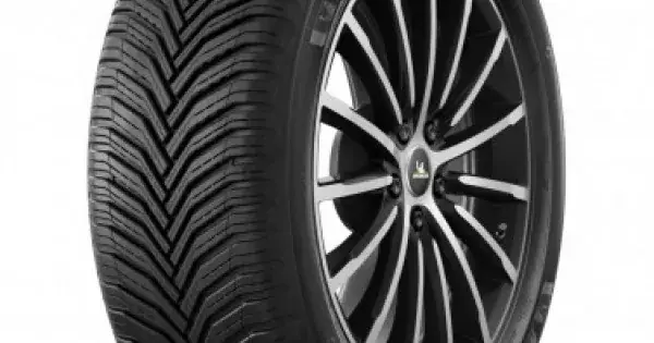 Reducere specială MICHELIN CROSSCLIMATE2 A/W 235/50 R17 96H
