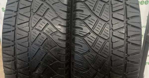 Disponibil imediat MICHELIN LATITUDE CROSS 235/55 R18 100H