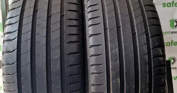 Reducere specială MICHELIN LATITUDE SPORT 3 235/55 R19 101W