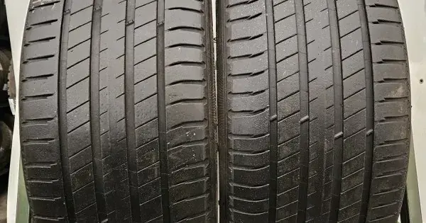 Transport gratuit MICHELIN LATITUDE SPORT 3 MO 275/50 R20 113W