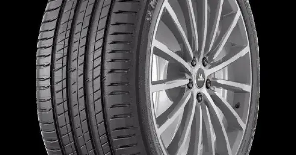 Michelin Latitude Sport 3(*) ZP Runflat 245/50 R19 105W Super ofertă