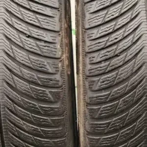 Reducere MICHELIN PILOT ALPIN 5 235/55 R17 103V