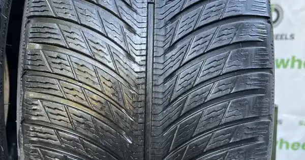 MICHELIN Pilot alpin 5 suv 275/45 R20 110V Reducere