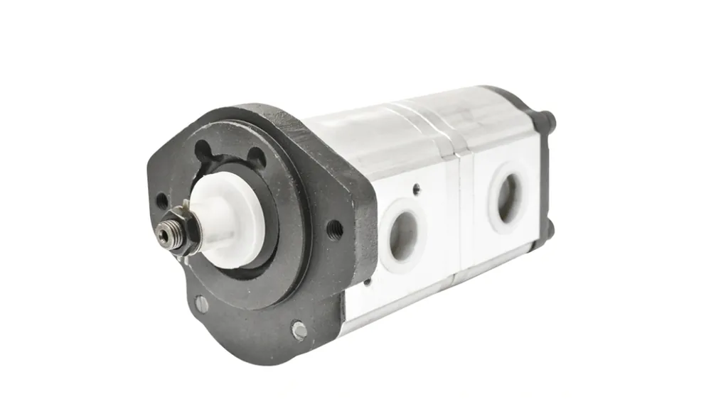 Ofertă limitată Pompa hidraulica dubla John Deere sens pe stanga RE197623