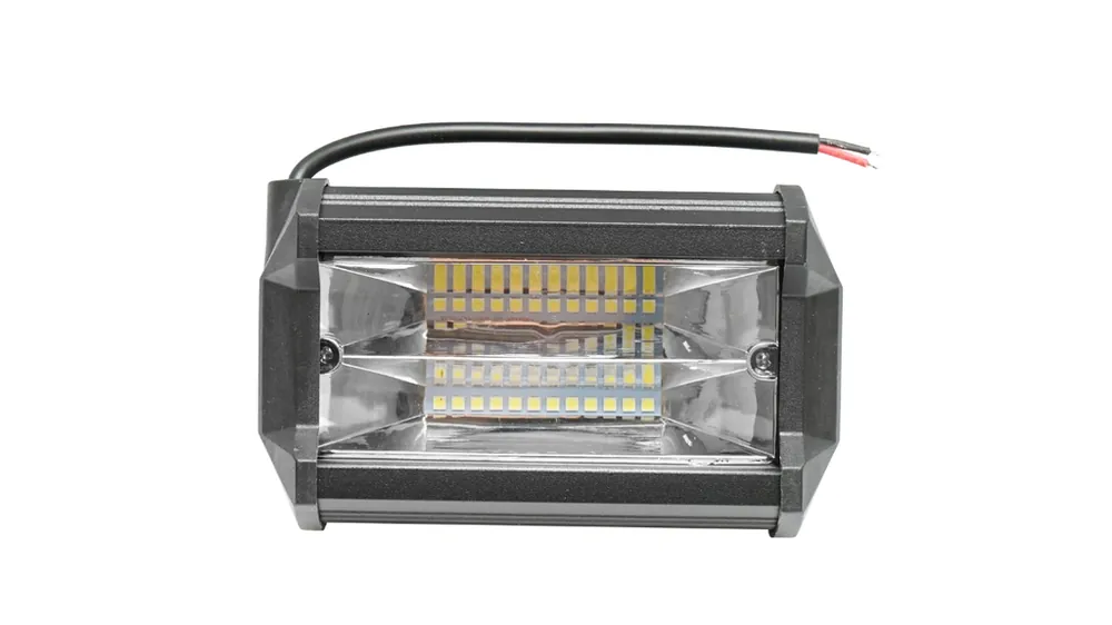 PROIECTOR 10-30V 72W 133X80X65MM Super ofertă