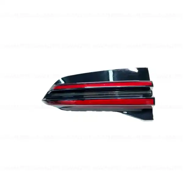 Lampa stop dreapta, pe capota portbagaj - BMW X5 G05 LCI F95 M LCI Preț mic